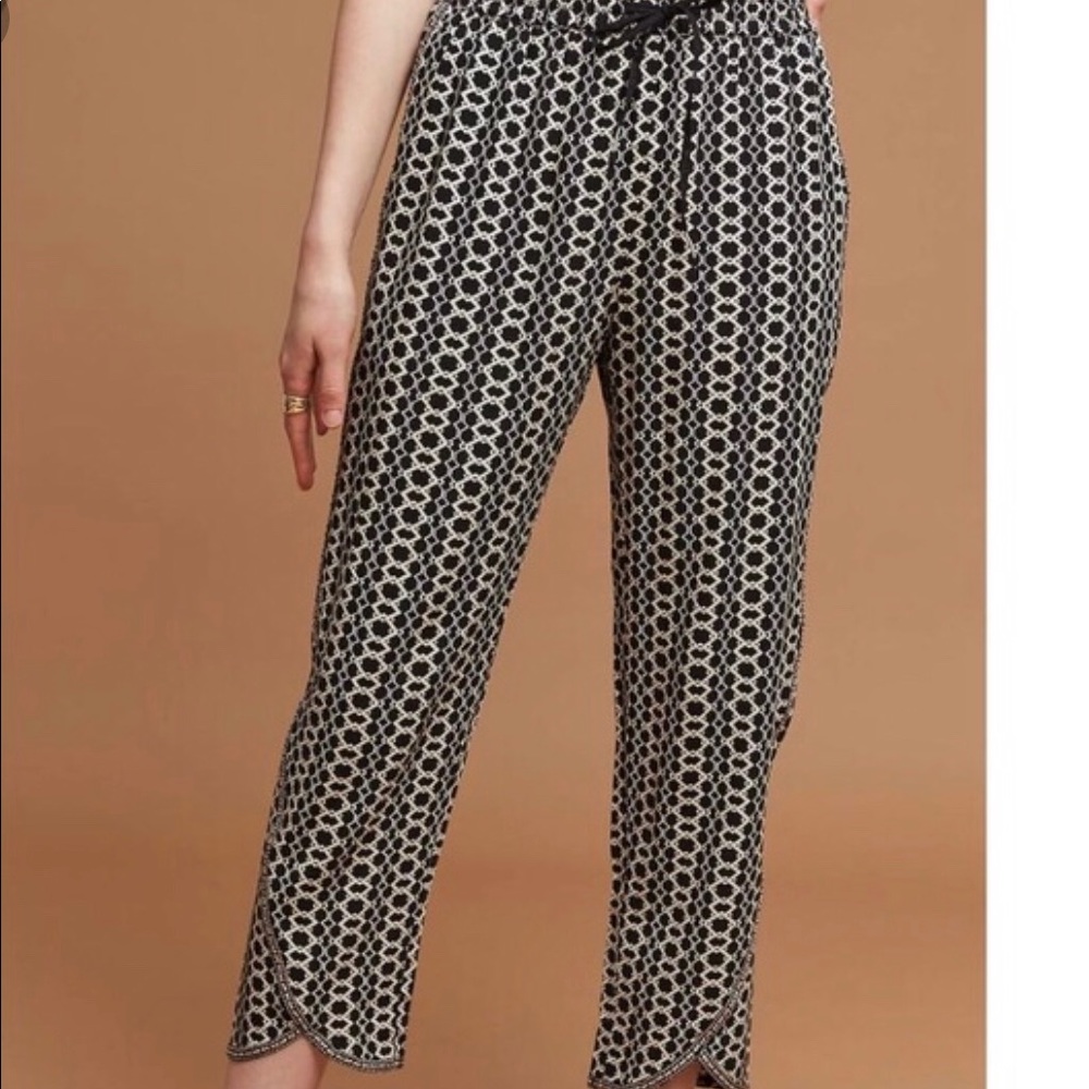 Anthropologie HEI HEI NWOT black/white joggers xs